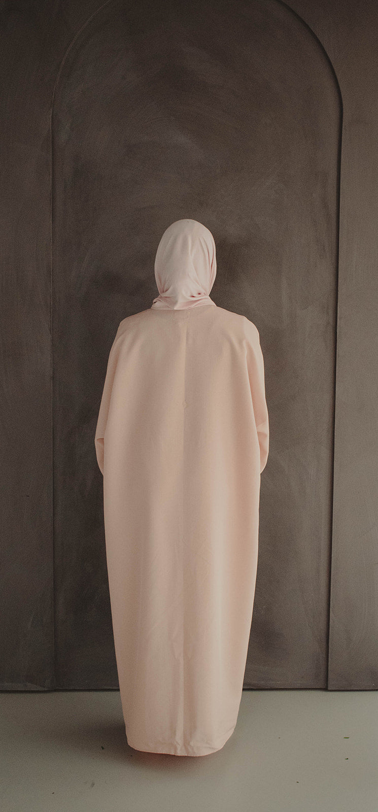 Soft pink linen look abaya