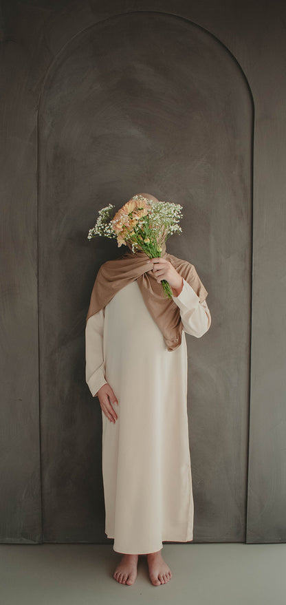 Moon dress sand