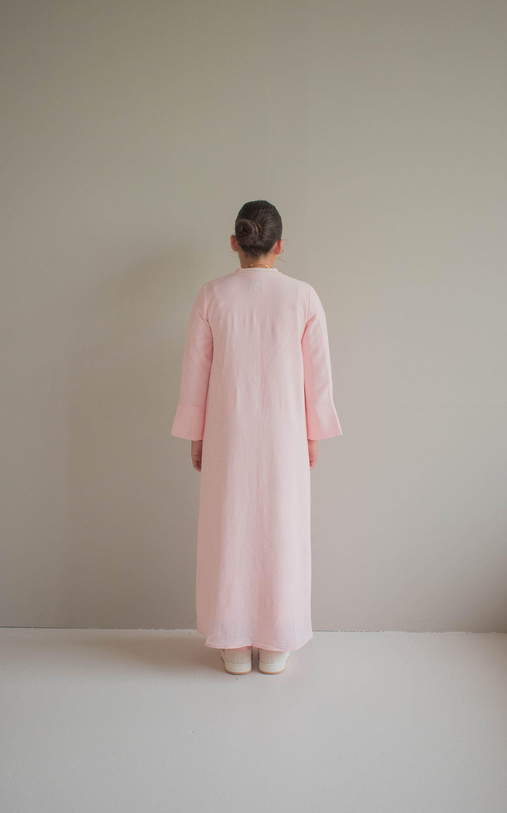 Nana Pastel Pink Abaya met striksluiting