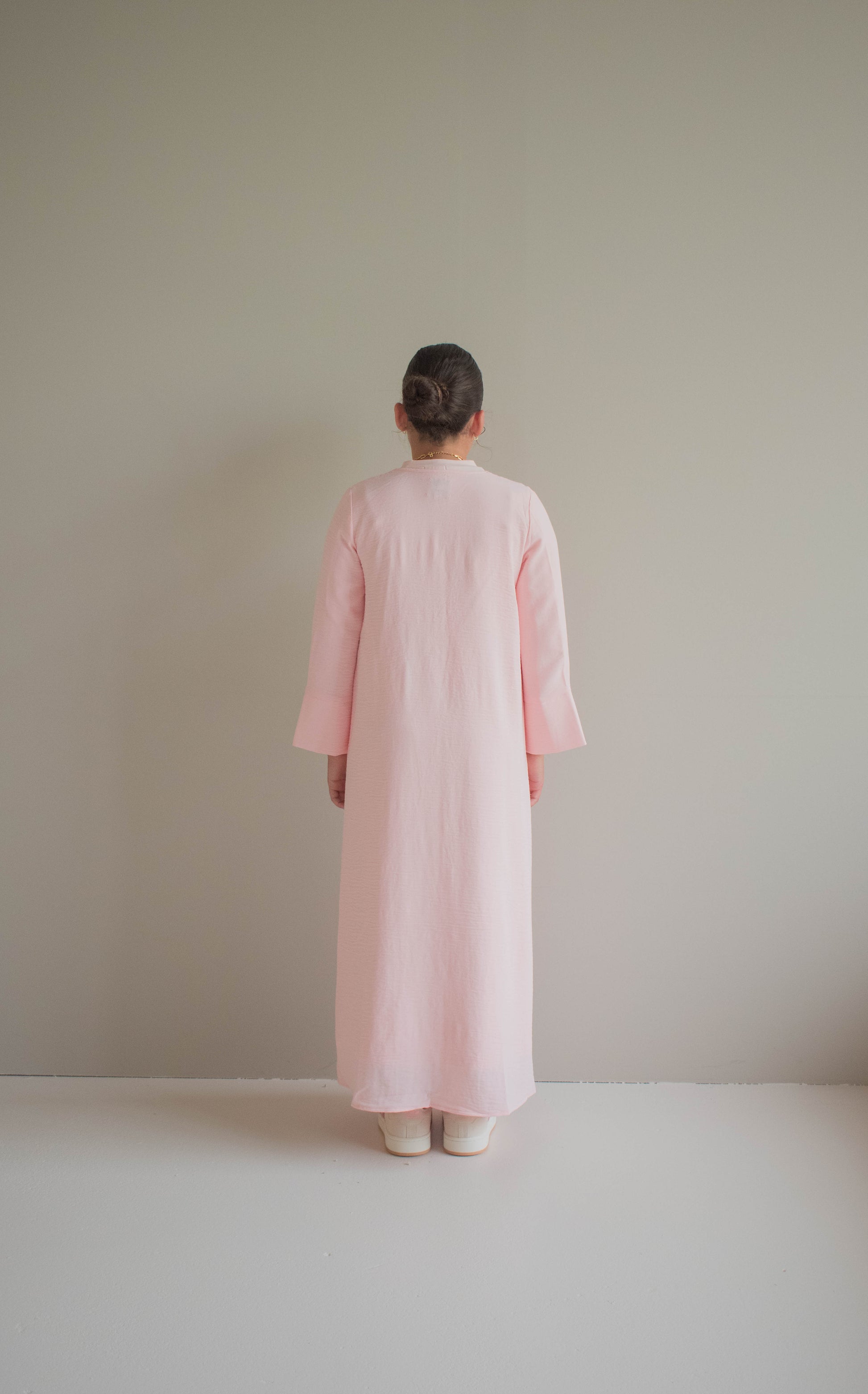 Nana Pastel Pink Abaya met striksluiting